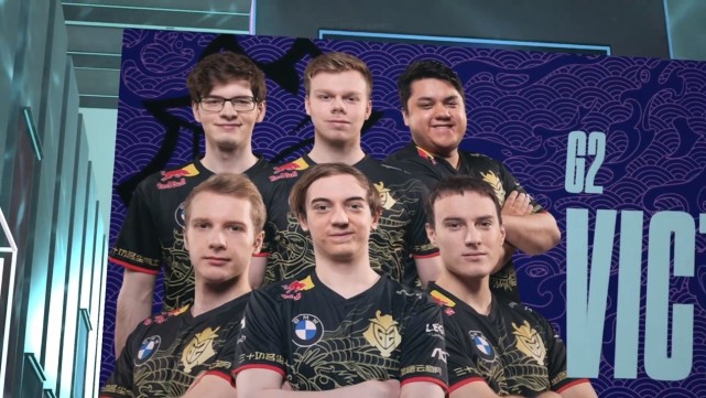 了更多视角 了更多视角