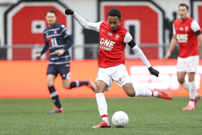 点赞成都世 点赞成都世